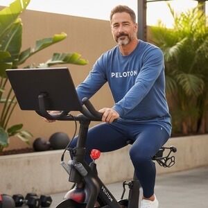 Peloton Mens Long Sleeve Graphic Tee Blue Cotton Made in USA Size 2XL